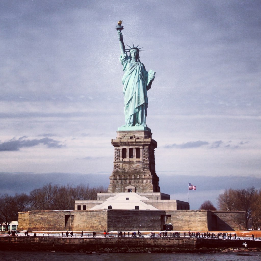 嗯嗯,相信这个应该是最最最佳的角度了