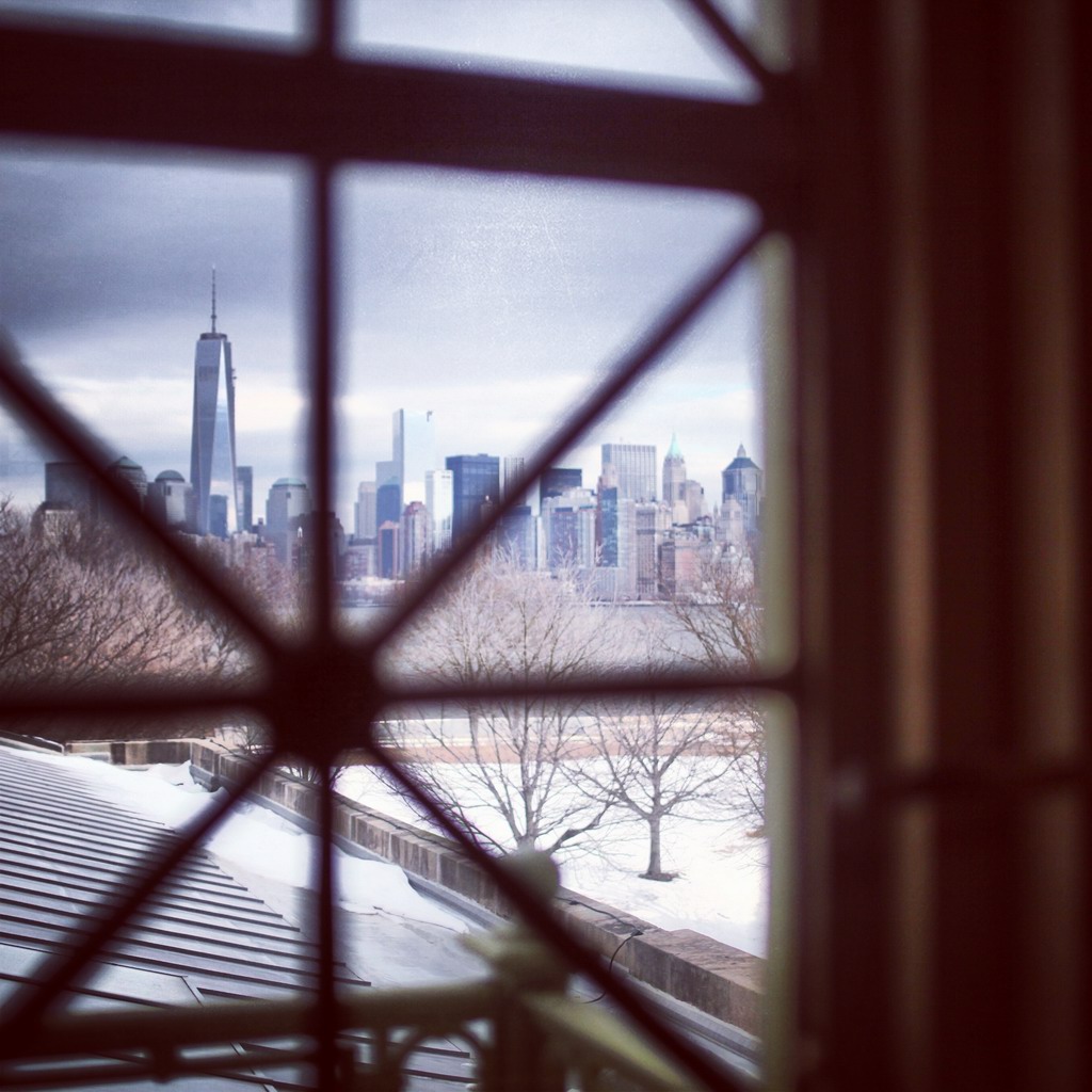 当年在这里远眺曼哈顿,感受移民心情哈