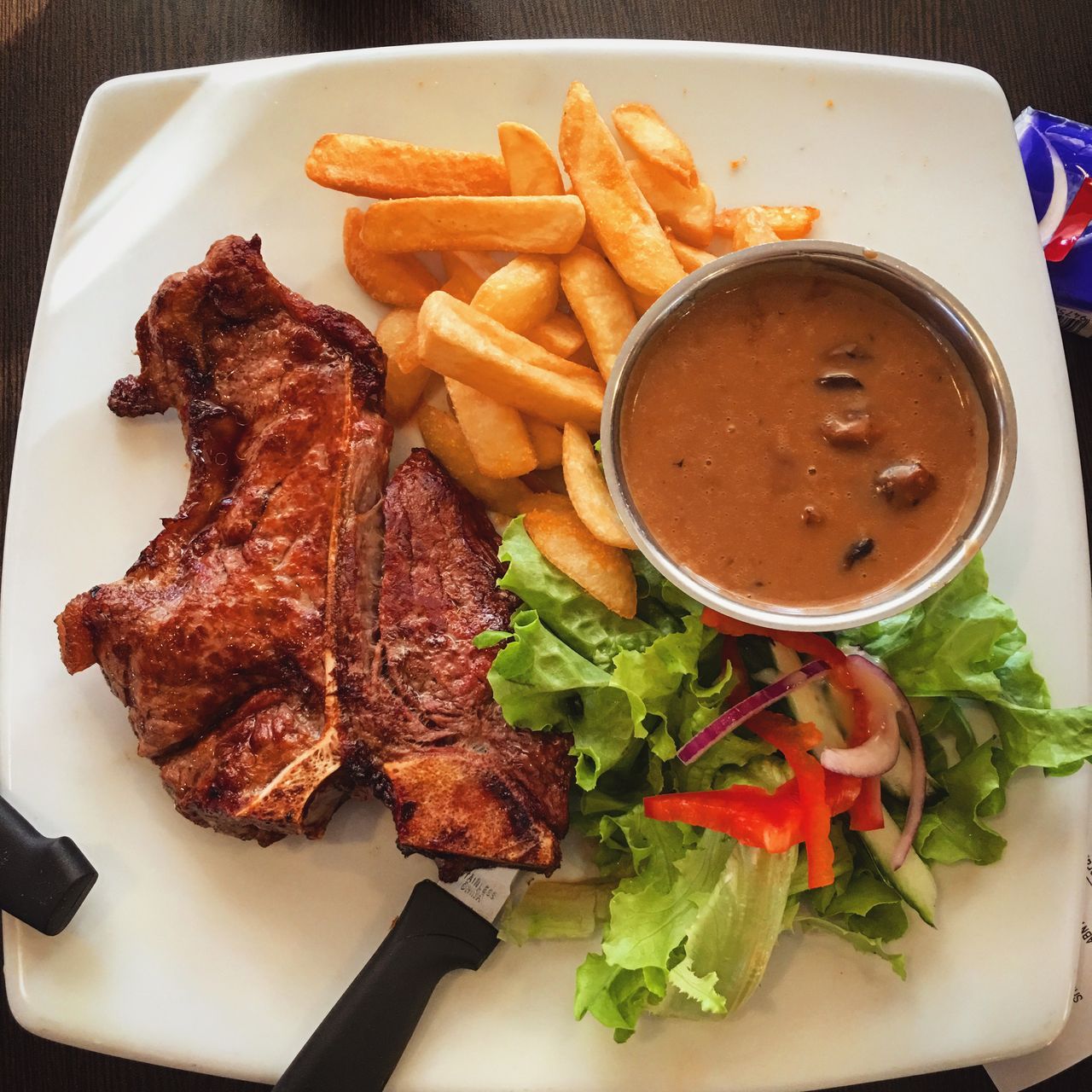 袋鼠岛上吃的团年饭大餐