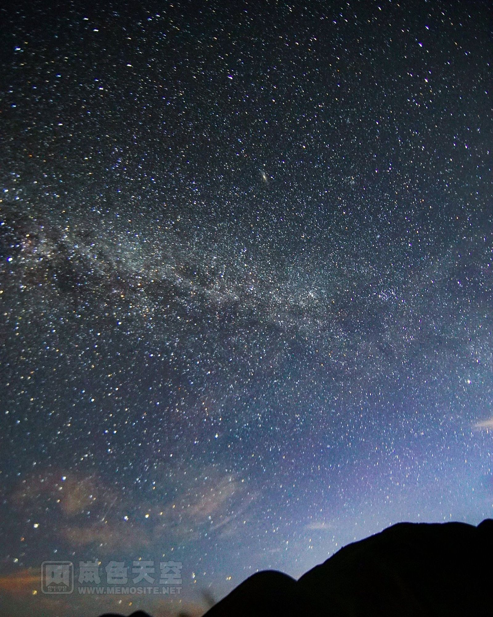 抓紧时间多拍几个角度吧,等会太阳出来就得挑战绝望坡了