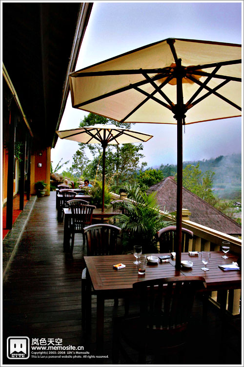 百度库山上的咖啡厅